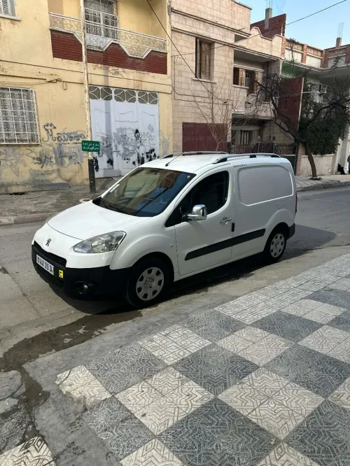 Peugeot B9 