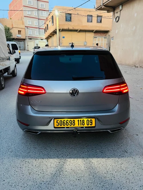 Volkswagen Golf 7 2018 Carat
