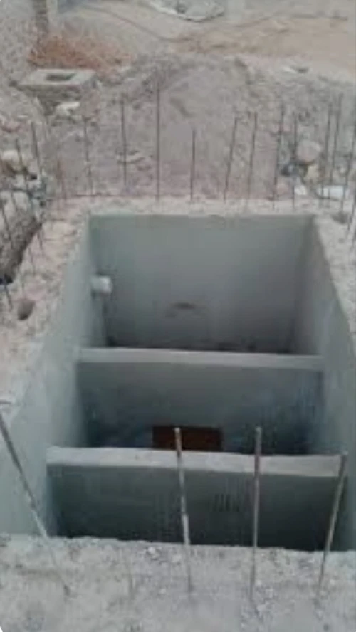  Installation de tous types de pompes et construction de caniveaux d'égouts