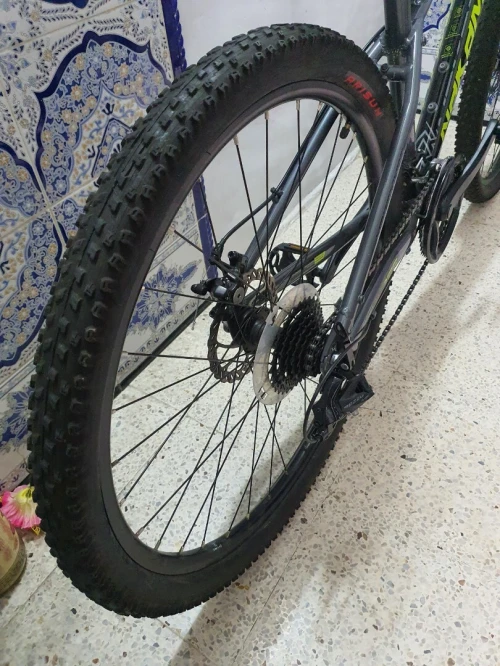 Vélo VTT Nakamura Summit 700, 27.5 pouces, freins à disque, Taille M