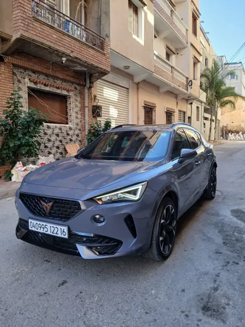 Cupra  Leon 2022 