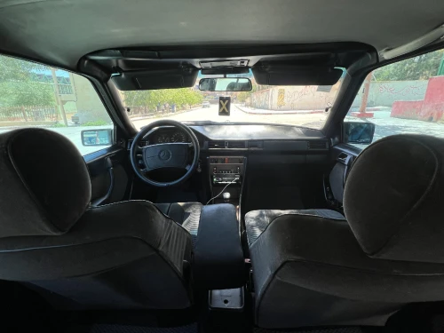 Mercedes Classe E 1985 300 d