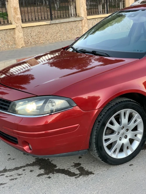 Renault Laguna 2 2001 Initial Paris