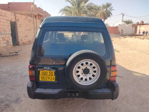 Mitsubishi Pajero Court 2000 Pajero