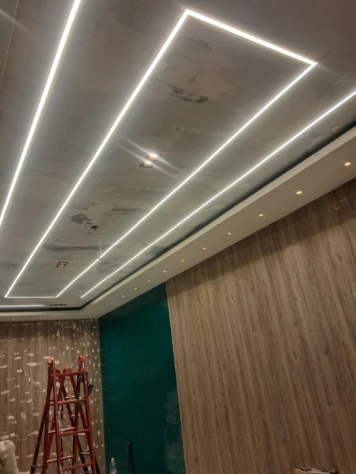 Montage et pose Faux plafond en PVC et placo plâtre et peinture et led profile