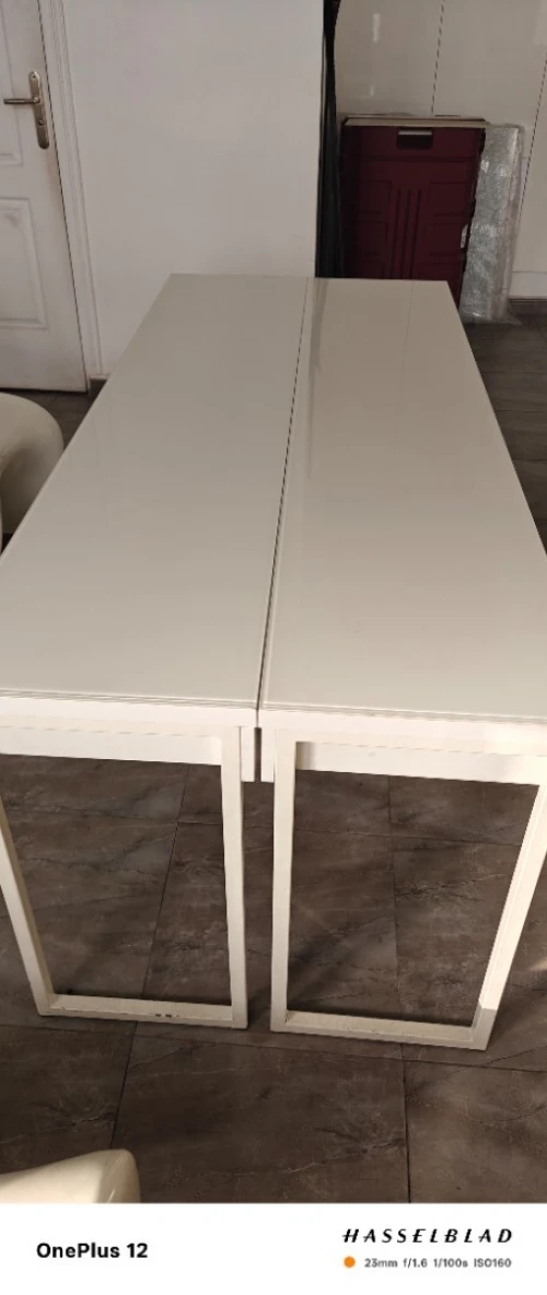 Table de réunion