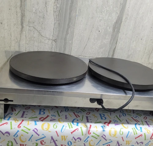 Crêperie (machine à crêpes)