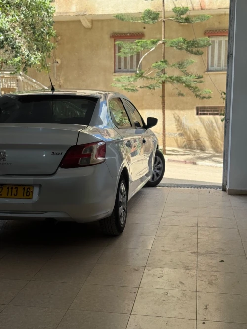 Peugeot 301 2013 Active