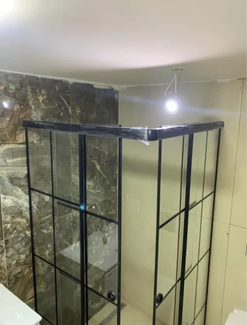 Cabine de douche 