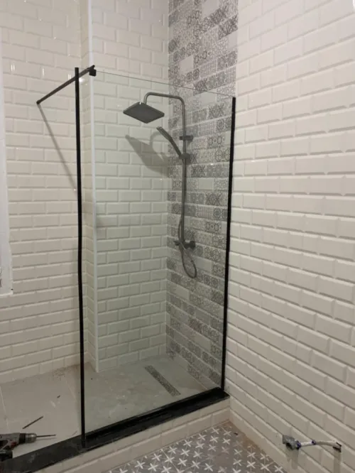 Cabine de douche 