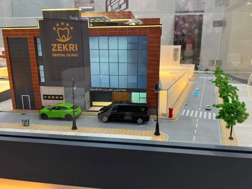 MAQUETTES _ ARCHITECTURE & INDUSTRIELLE
