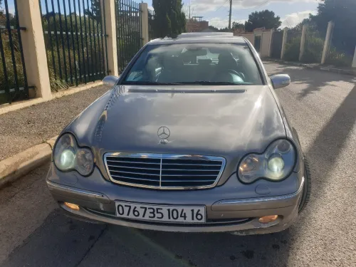 Mercedes Classe C 2004 Avant-garde