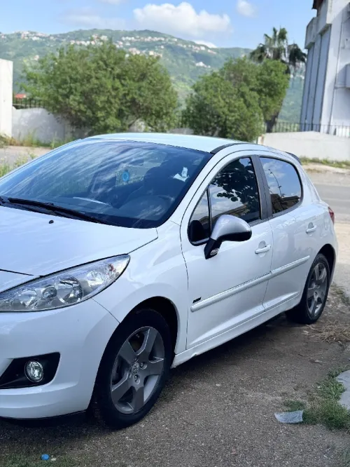 Peugeot 207 2012 
