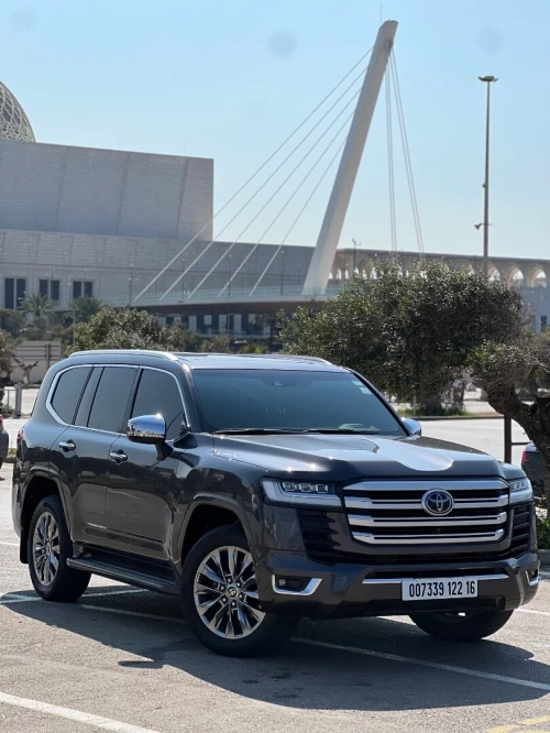 Toyota Land Cruiser  2022 First Edition