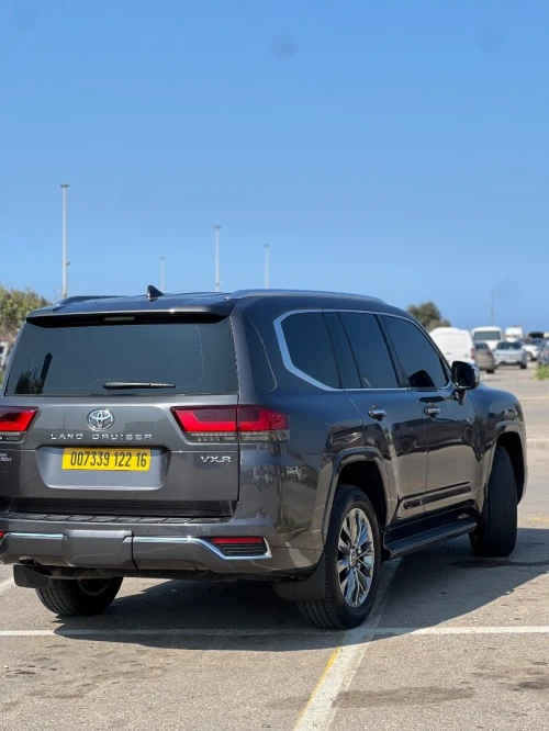 Toyota Land Cruiser  2022 First Edition
