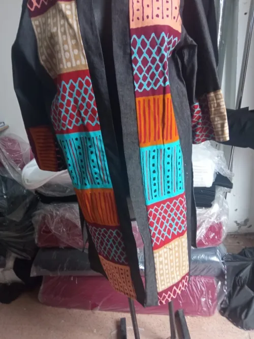 ورشة خياطة 