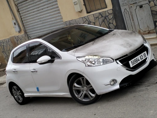 Peugeot 208 2013 Allure