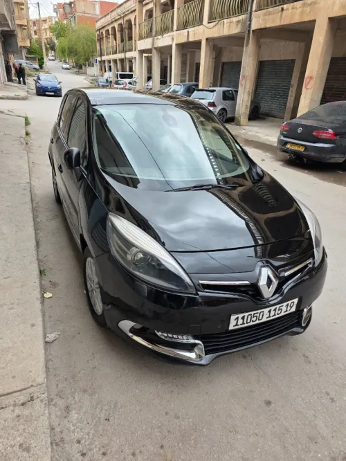 Renault Scenic 2015 Bose