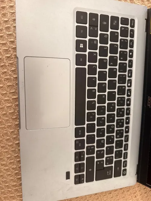 Vends pc ACER comme neuf 