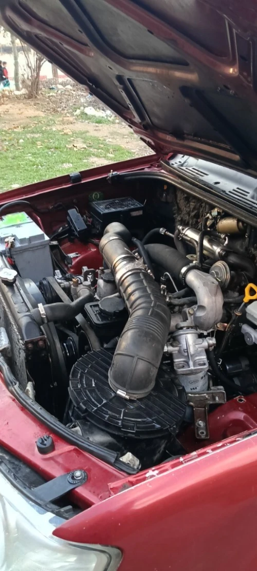Tata Xenon 2010 