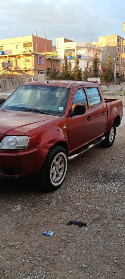 Tata Xenon 2010 