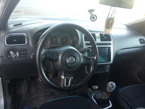 Volkswagen Polo 2013 Black et Silver