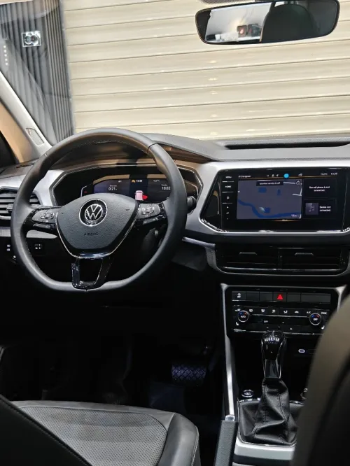 Volkswagen T-Cross 2025 R-line