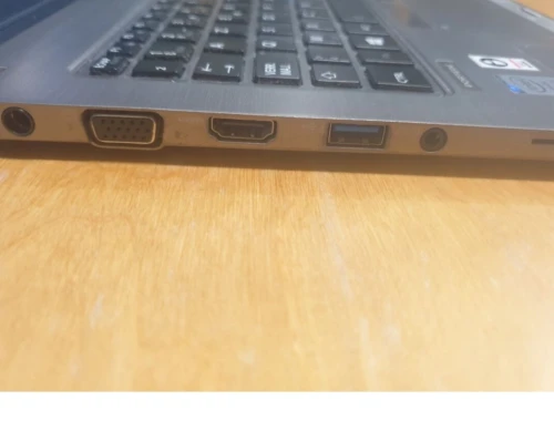 Pc portable i5 5 ème toshiba z30