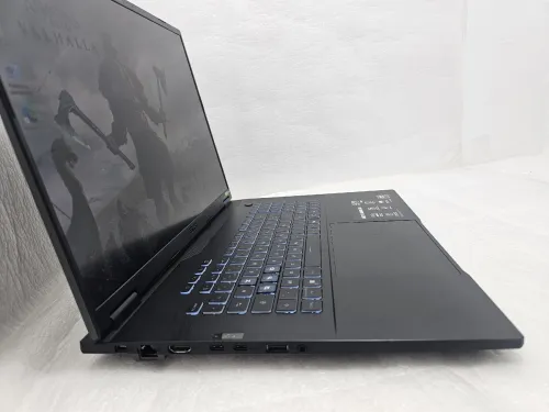 ASUS TUF Gaming A18 Ryzen 7 260 (8-Core 3.8 GHz / 5.1 GHz Turbo - 16 Threads