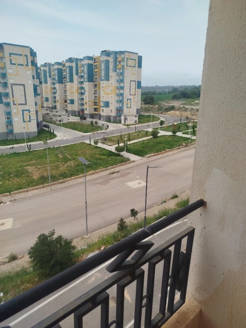 Location appartement lpp f4 q24 alger sidi bennour