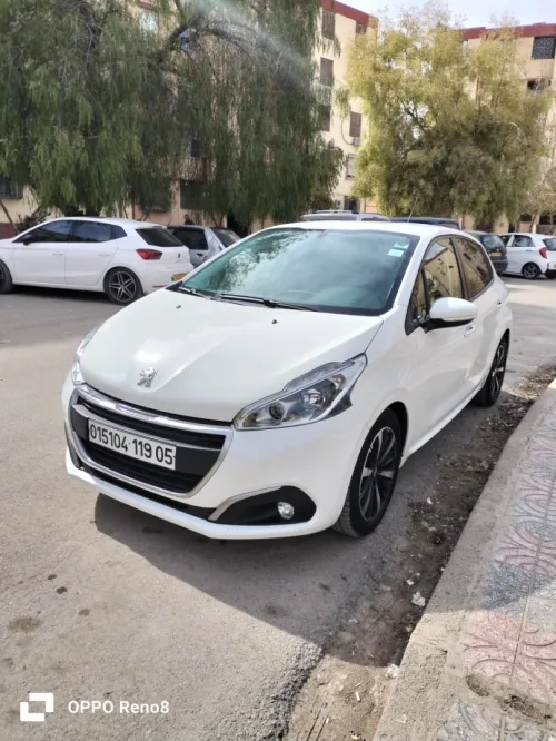 Peugeot 208 2019 Édition Tech
