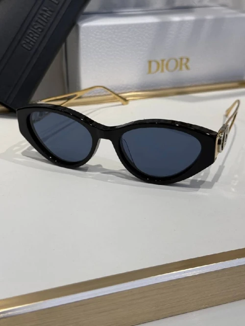 Lunettes de soleil Dior