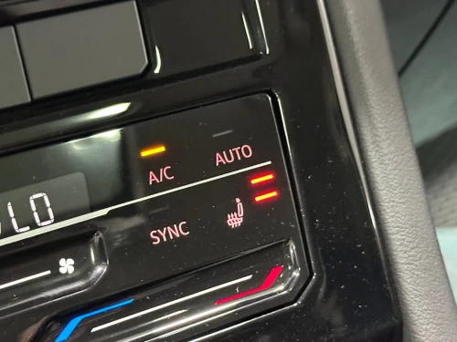 Volkswagen Jetta 2026 Vs5