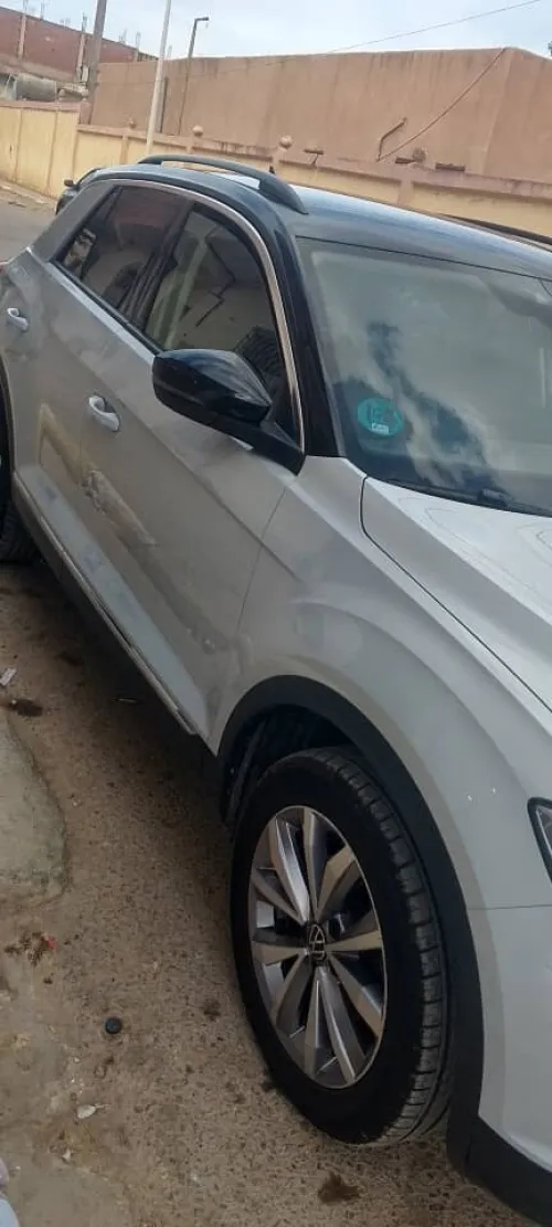 Volkswagen T-Roc 2021 Life