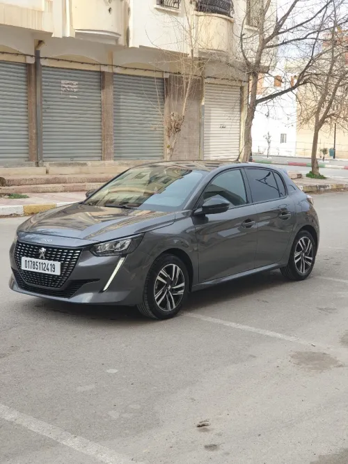 Peugeot 208 2024 Allure Pack