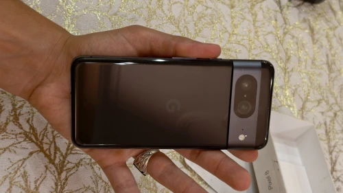Pixel 8