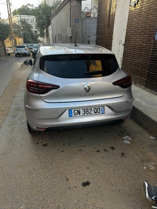 Renault Clio 5  2023 Evolution
