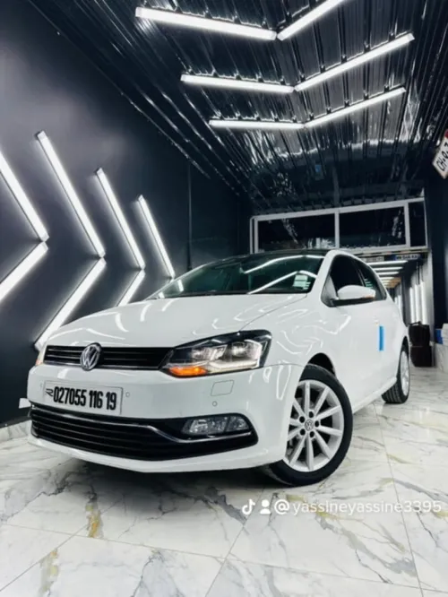 Volkswagen Polo 2016 Cara