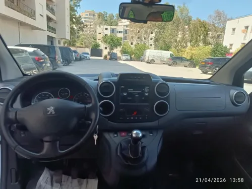 Peugeot Partner 2018 Tepee Allure 