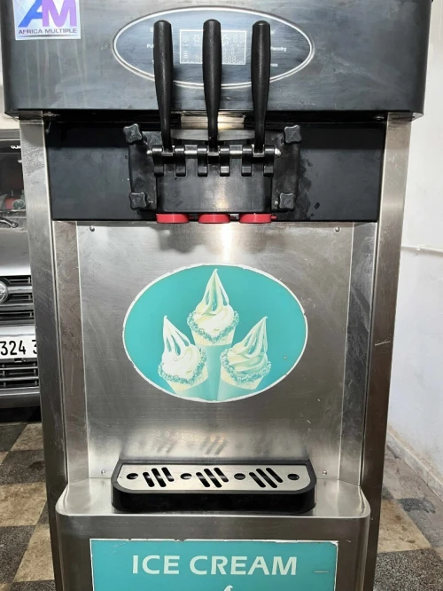 machine à créme glacée 