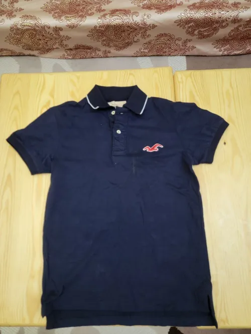 t shirt hollister bleu original taille M jamais utilisé