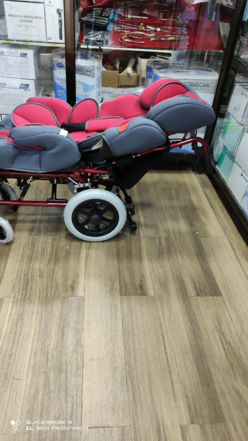 Poussette imc pour enfant