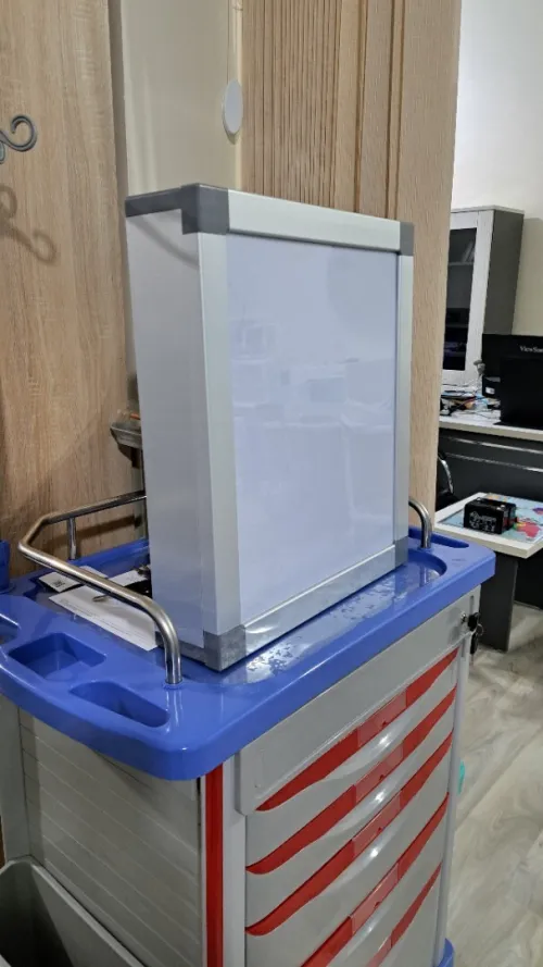 Négatoscope médical professionnel CL-XR0020A disponible ( 1 volet / 2 volet / 3 volet )
