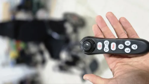Fauteuil Roulant Électrique JRWD1603U | Dossier Haut, Grandes Roues, Autonomie jusqu à 15 km