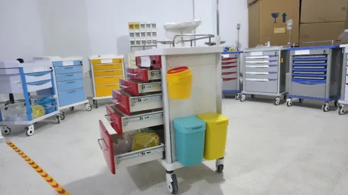 Chariot d urgence rouge