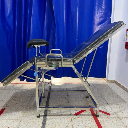 Table gynécologique professionnel CL-HB0069N en acier inoxydable