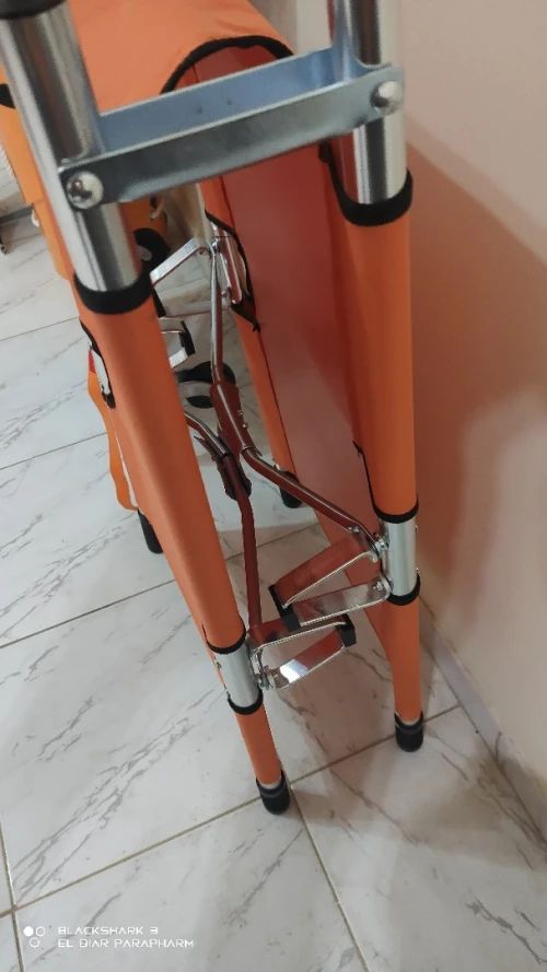 Civière Brancard PLIABLE EN QUATRES 