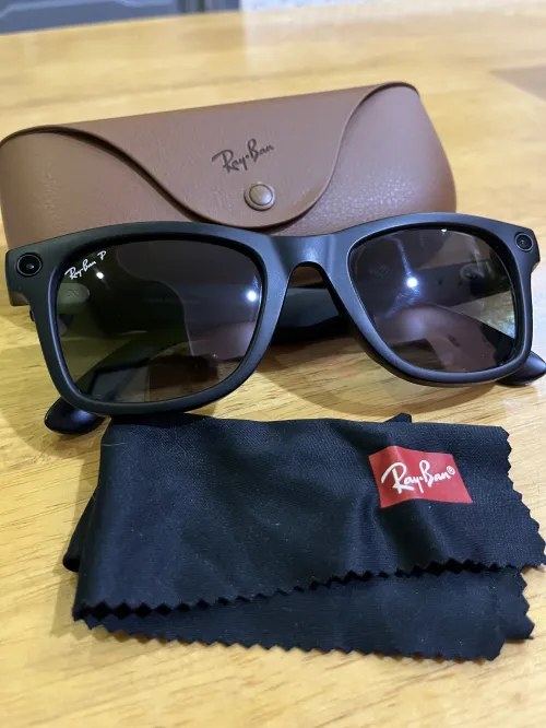 RAY-BAN Meta (GEN1) Wayfarer