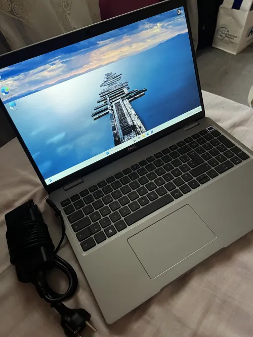 Dell Latitude 5530 i5 vPRO 12gen