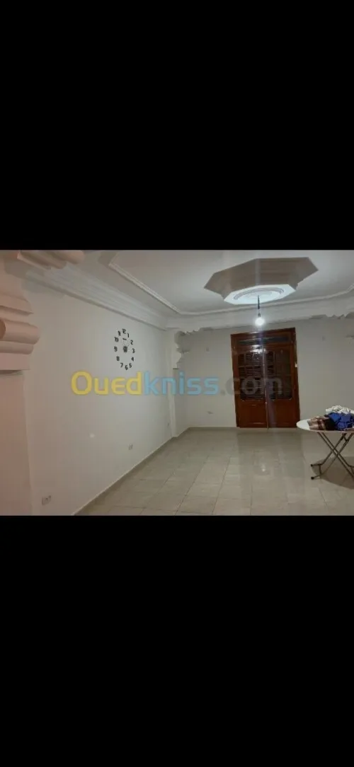 Location Appartement Niveau de villa F3 Alger Kouba